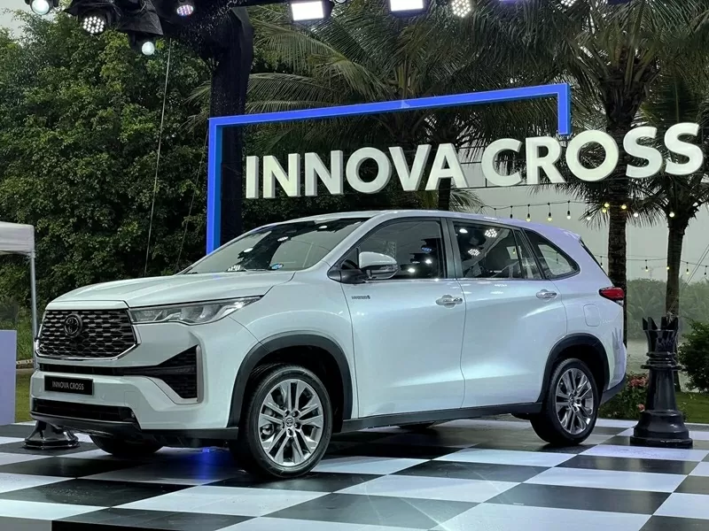 Top 5 mẫu xe hybrid bán chạy nhất thị trường Việt Nam nửa đầu năm 2025