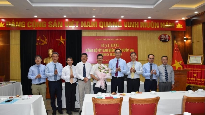 Khơi dậy niềm tin mới, khí thế mới trong công tác về biên giới, lãnh thổ