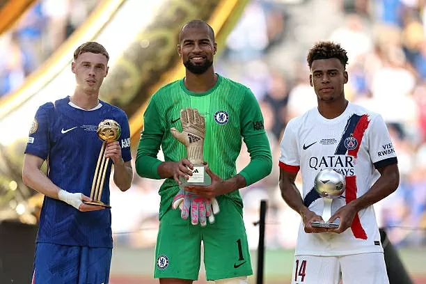 Palmer giành giải Cầu thủ xuất sắc nhất FIFA Club World Cup 2025 Palmer giành giải Cầu thủ xuất sắc nhất FIFA Club World Cup 2025