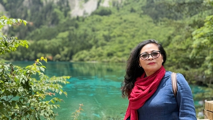 Du lịch Trung Quốc, NSND Hà Vy hát 'Tây Du Ký', khán giả nhiệt tình cổ vũ