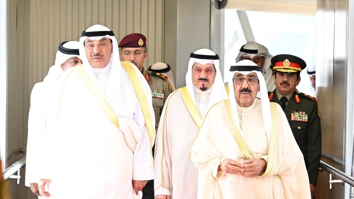 quoc vuong kuwait lan dau tien tham phap