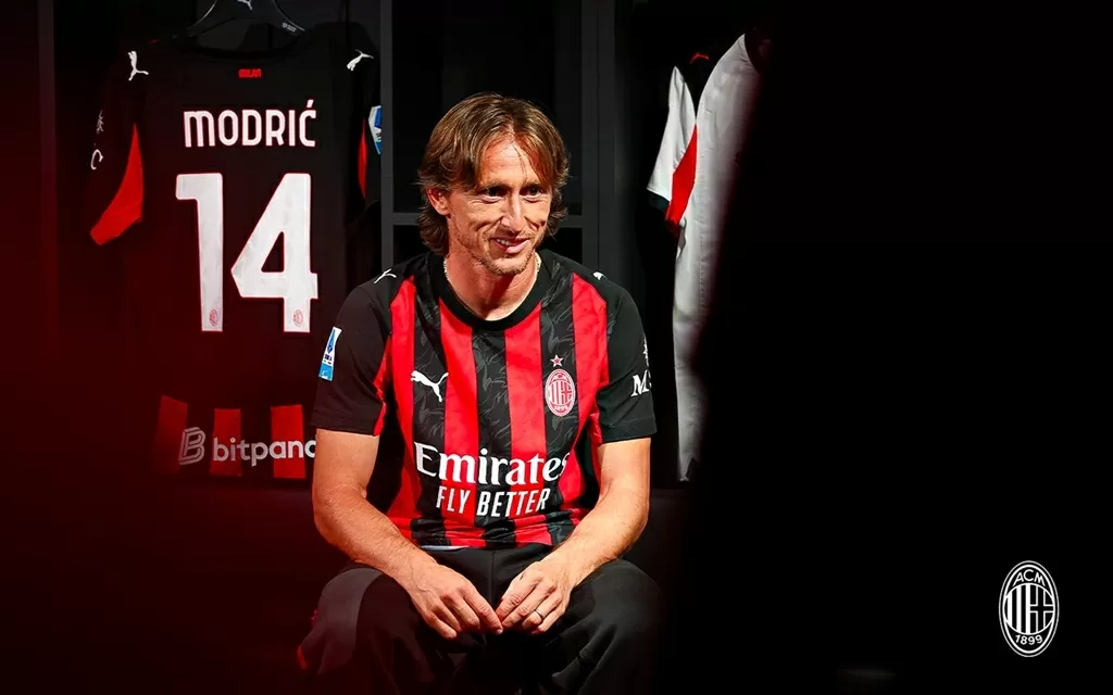 Công bố số áo và tiết lộ mức lương của Modric tại AC Milan Công bố số áo và tiết lộ mức lương của Modric tại AC Milan