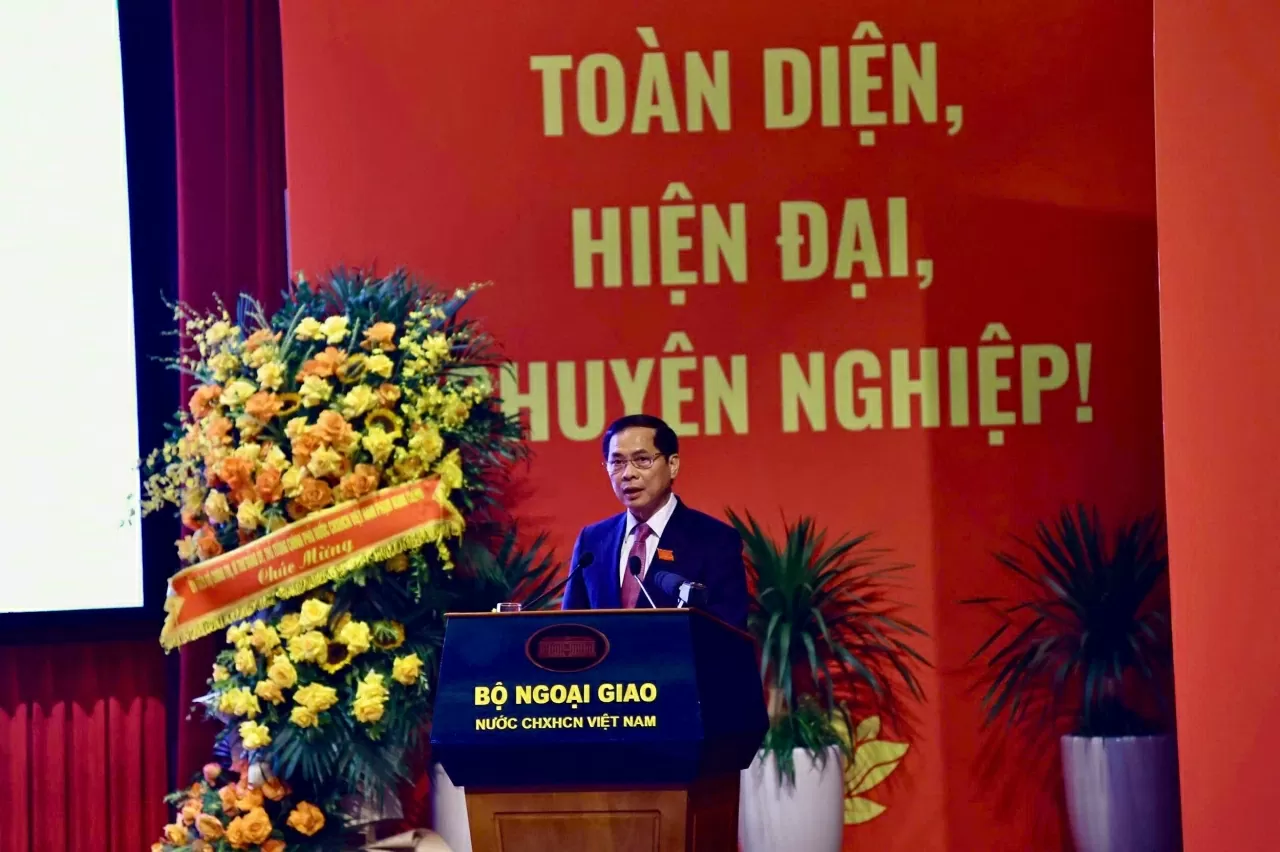 Phó Thủ tướng, Bộ trưởng Ngoại giao Bùi Thanh Sơn phát biểu khai mạc. (Ảnh: Quang Hòa)