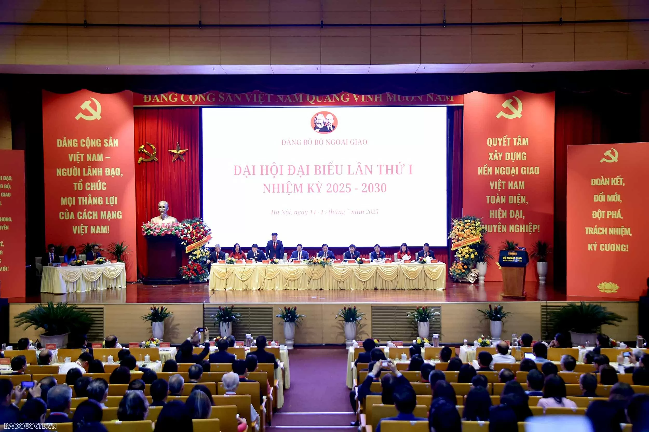 Toàn văn phát biểu của Phó Thủ tướng, Bộ trưởng Bùi Thanh Sơn tại Đại hội đại biểu Đảng bộ Bộ Ngoại giao lần thứ I