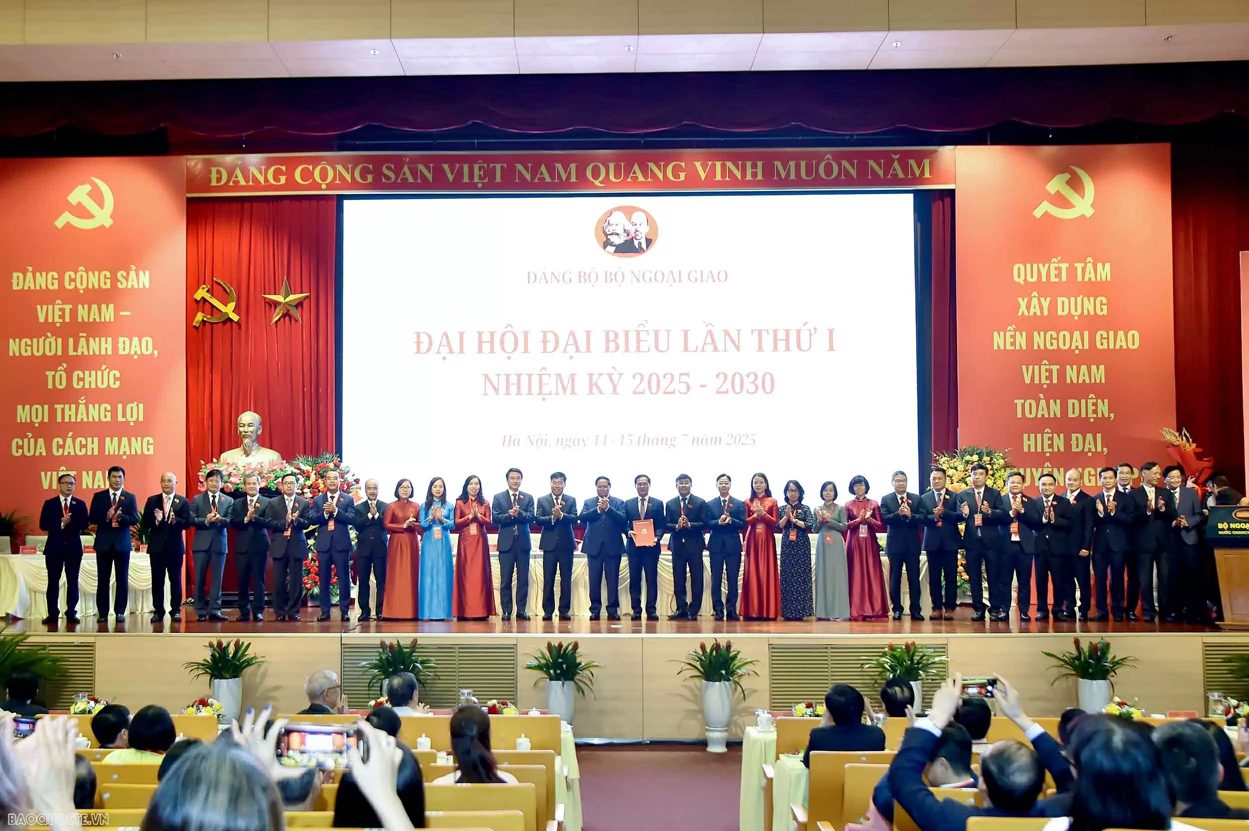Đảng bộ Bộ Ngoại giao khẳng định quyết tâm cao, khát vọng lớn, cùng đất nước bước vào kỷ nguyên mới