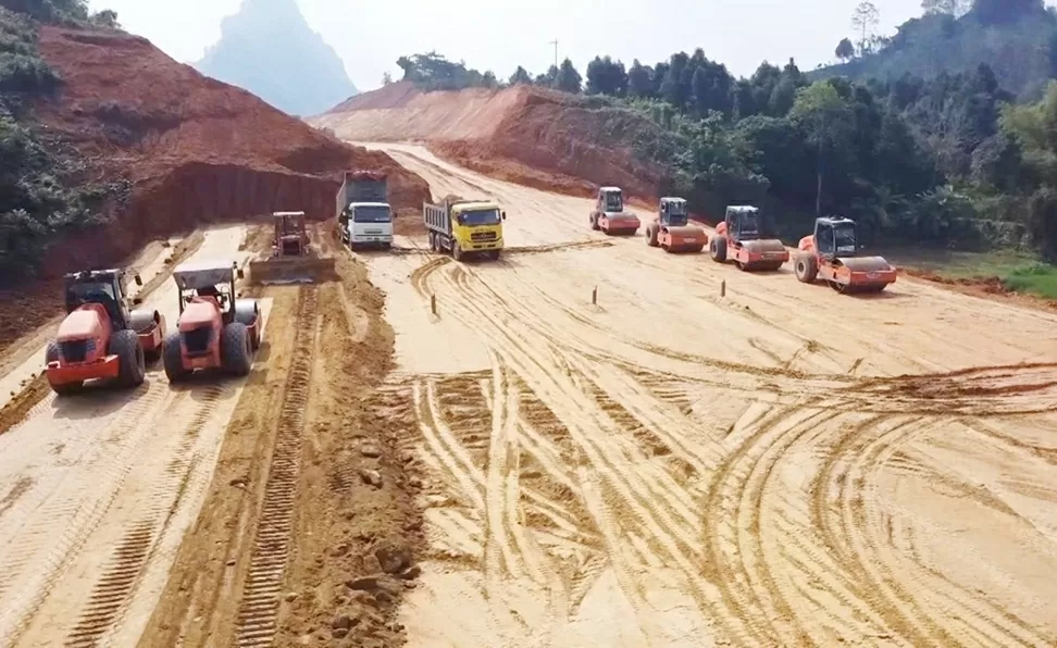 Tuyên Quang tạo đột phá tăng trưởng từ đầu tư công Tuyên Quang tạo đột phá tăng trưởng từ đầu tư công