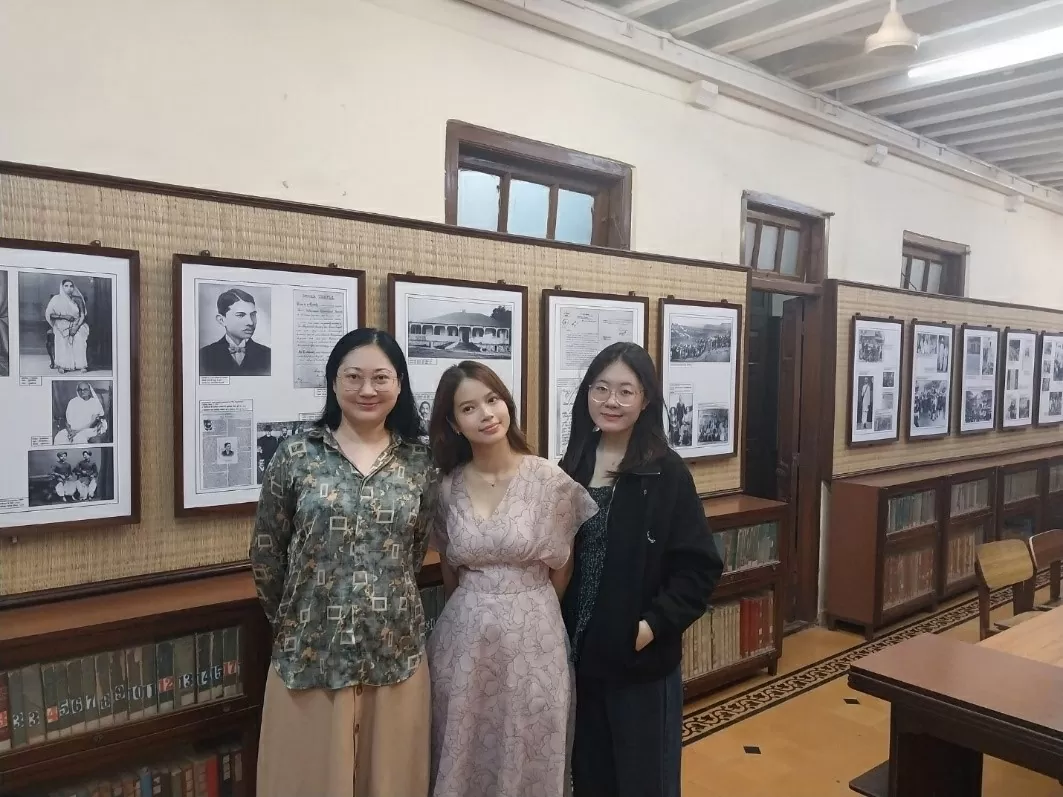 Tháp đồng hồ trong khuôn viên Đại học Mumbai. (Nguồn: TGCC)