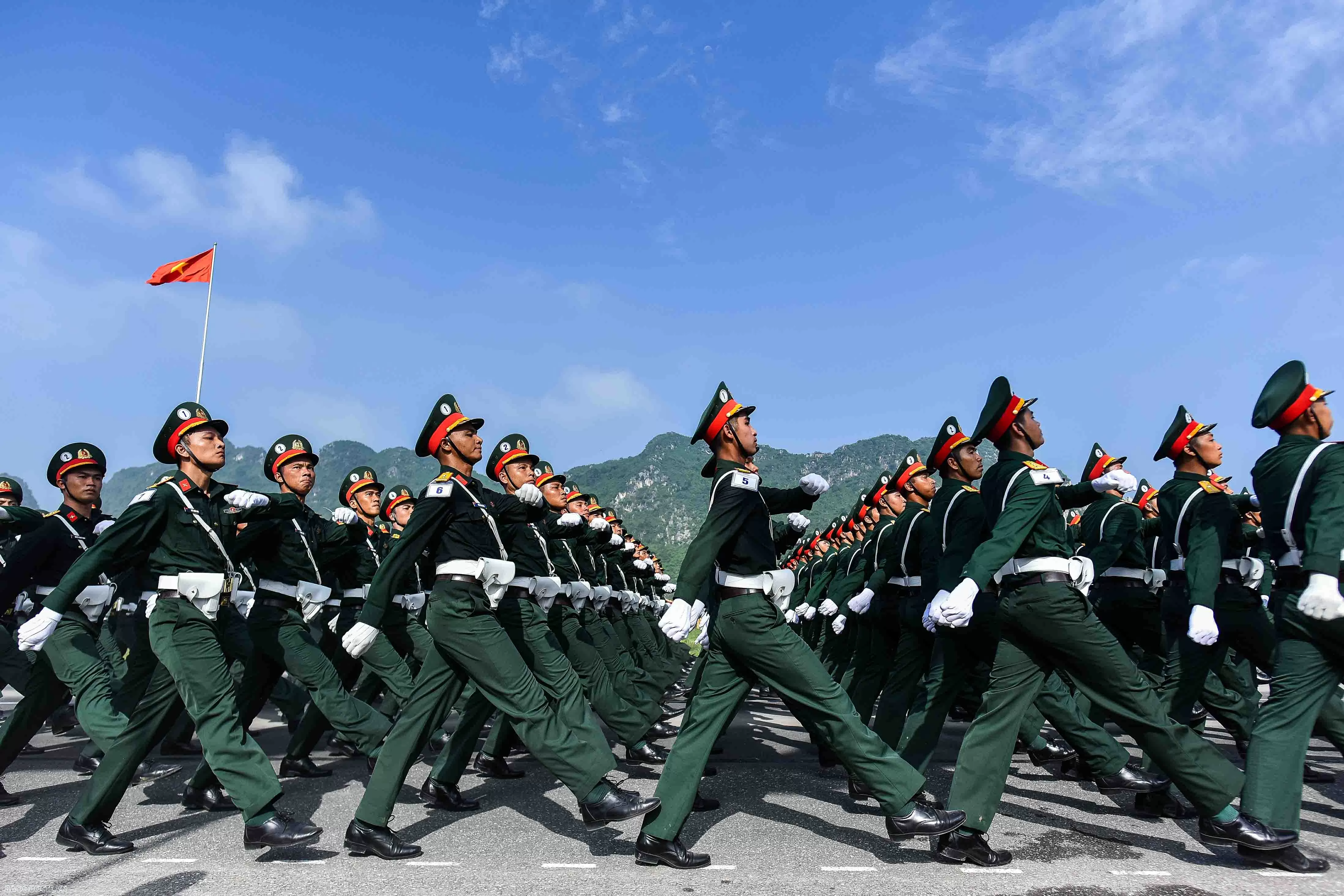 Lần đầu tiên tổng hợp luyện các lực lượng quân đội, công an tham gia diễu binh 80 năm Quốc khánh Lần đầu tiên tổng hợp luyện các lực lượng quân đội, công an tham gia diễu binh 80 năm Quốc khánh