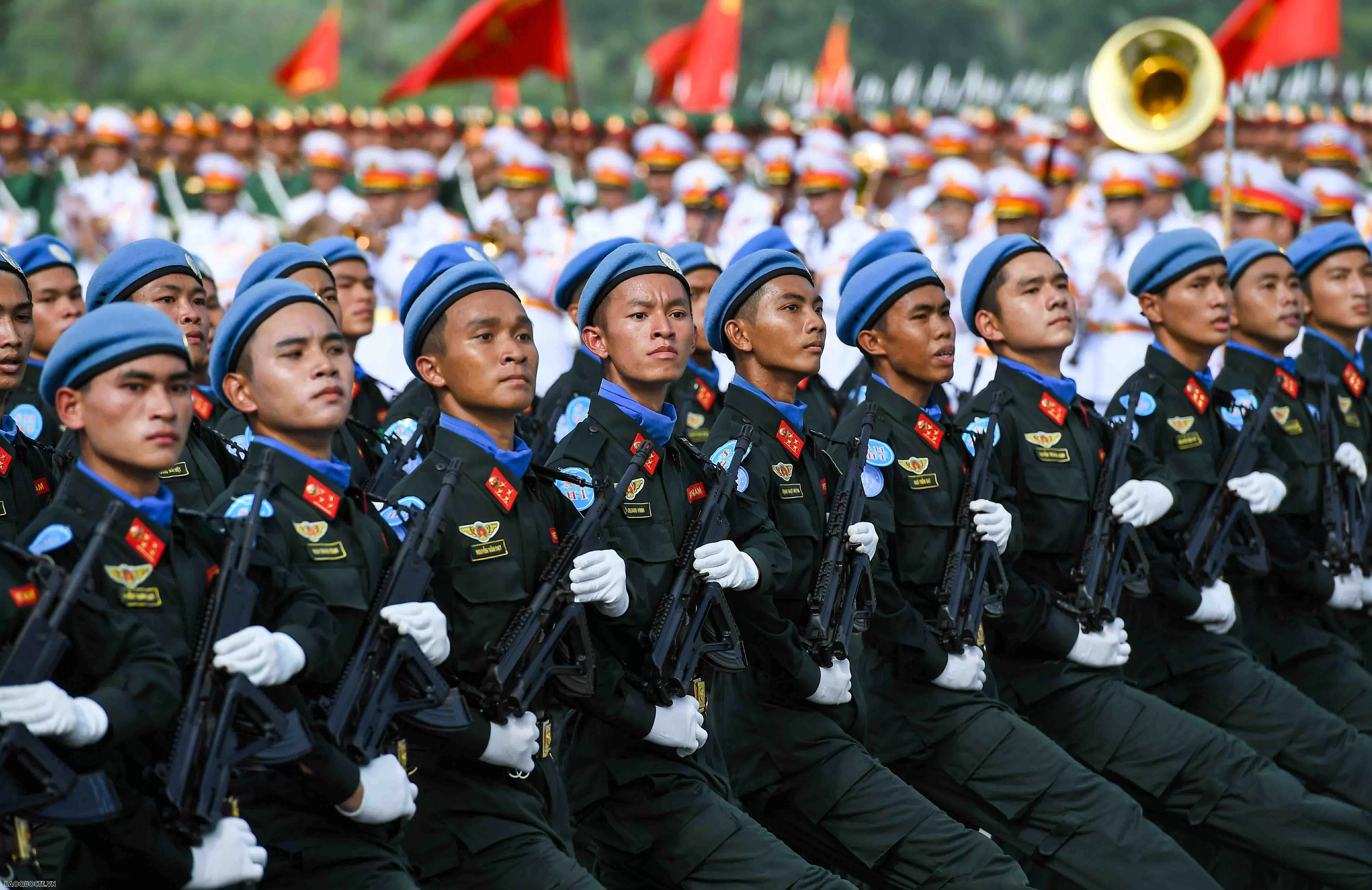Lần đầu tiên tổng hợp luyện các lực lượng quân đội, công an tham gia diễu binh 80 năm Quốc khánh Lực lượng quân đội, công an, khí tài quân sự tại tổng hợp luyện diễu binh, diễu hành 80 năm Quốc khánh