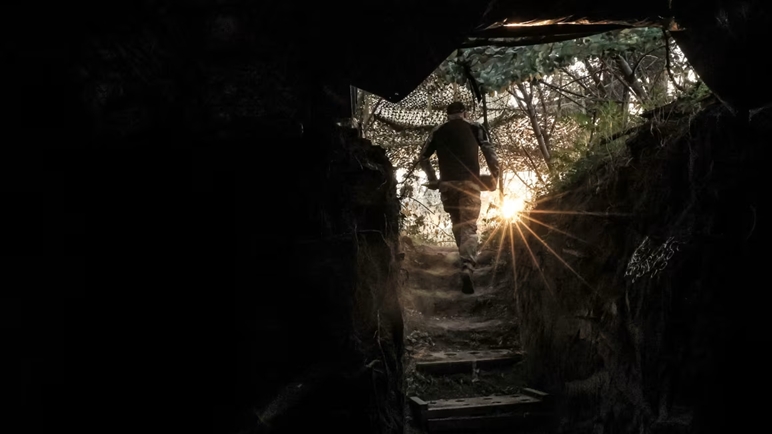 'Mổ xẻ' cách tiếp cận mới của Tổng thống Trump với xung đột Nga-Ukraine: Thay đổi hay không thay đổi, '50 ngày' là con số biết nói