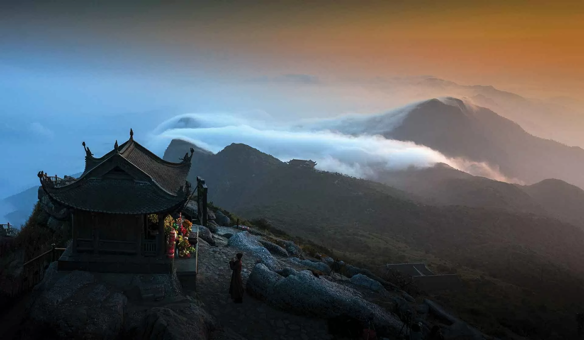 Chùa Đồng tọa lạc trên đỉnh núi Yên Tử, tỉnh Quảng Ninh. (Ảnh: Khắc Hường) Chùa Đồng tọa lạc trên đỉnh núi Yên Tử, tỉnh Quảng Ninh. (Ảnh: Khắc Hường)