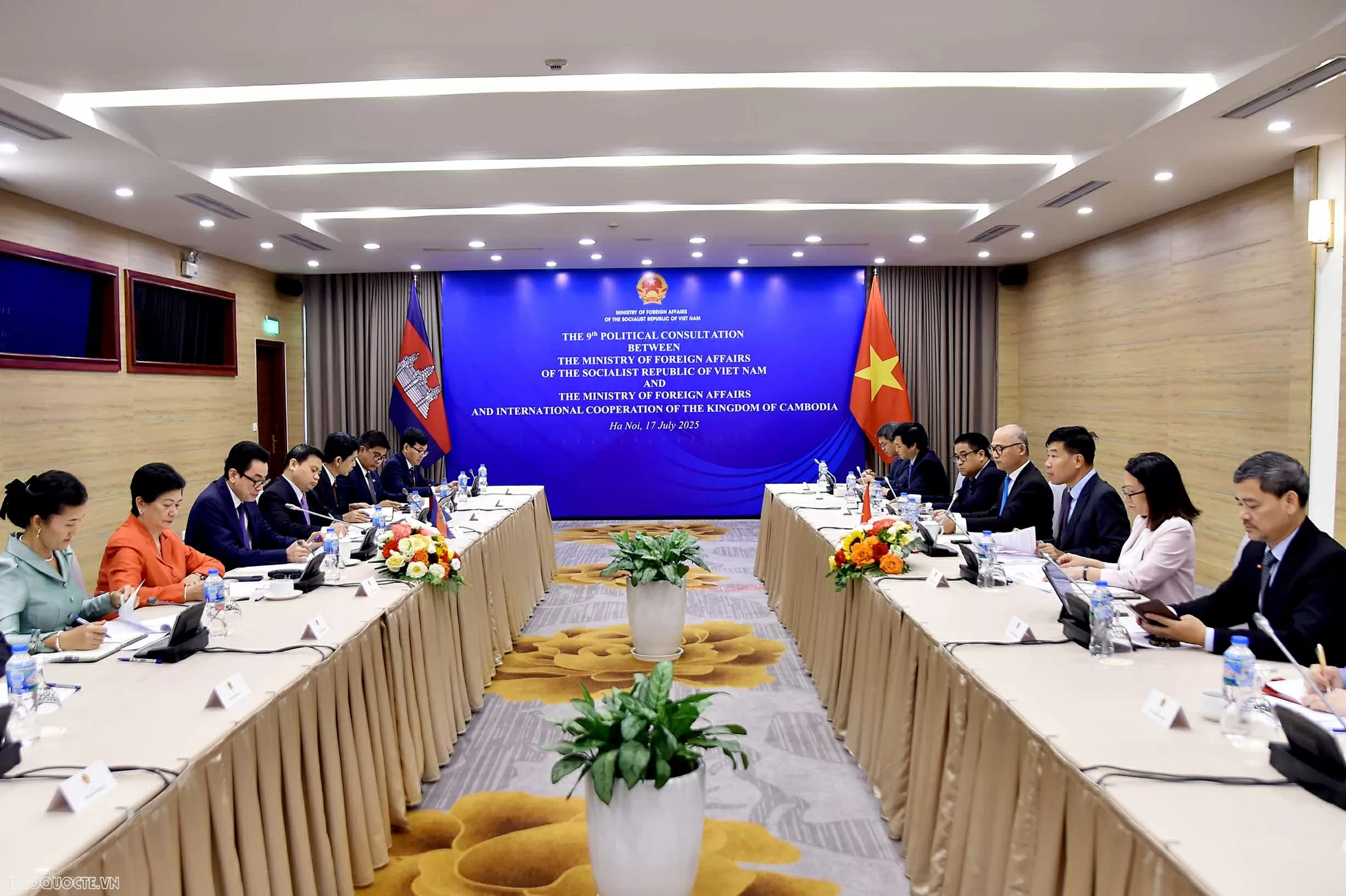 Tham khảo Chính trị lần thứ 9 giữa hai Bộ Ngoại giao Việt Nam - Campuchia Tham khảo chính trị lần thứ 9 giữa hai Bộ Ngoại giao Việt Nam-Campuchia