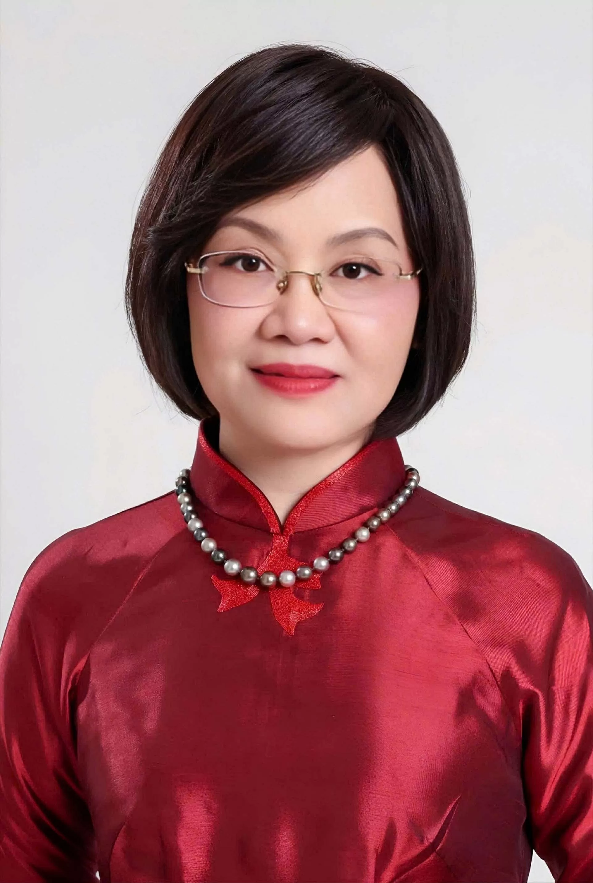 Đại sứ Nguyễn Thị Nguyệt Nga. Đại sứ Nguyễn Thị Nguyệt Nga.