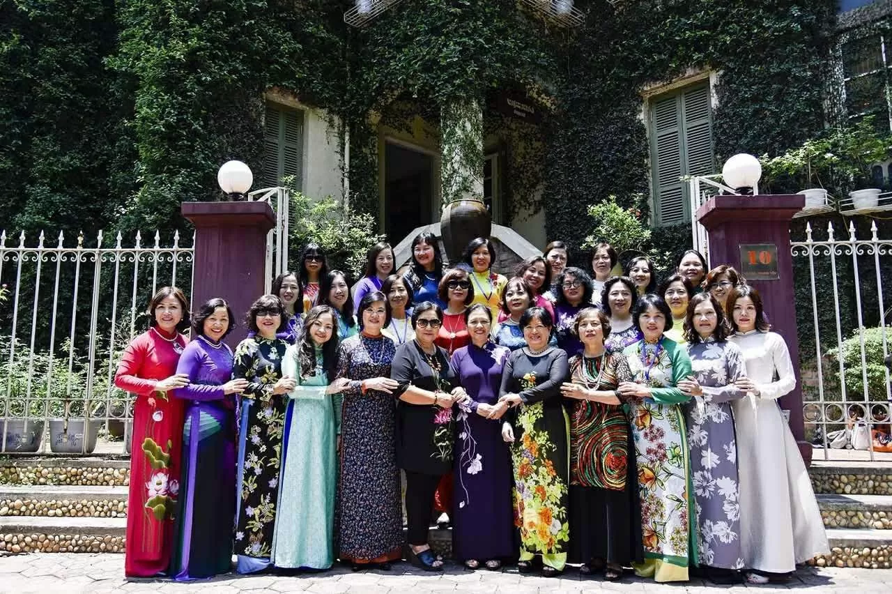 Đại sứ Nguyễn Nguyệt Nga: Trọn đời cống hiến cho sự nghiệp ngoại giao và đất nước Đại sứ Nguyễn Nguyệt Nga: Trọn đời cống hiến cho sự nghiệp ngoại giao và đất nước