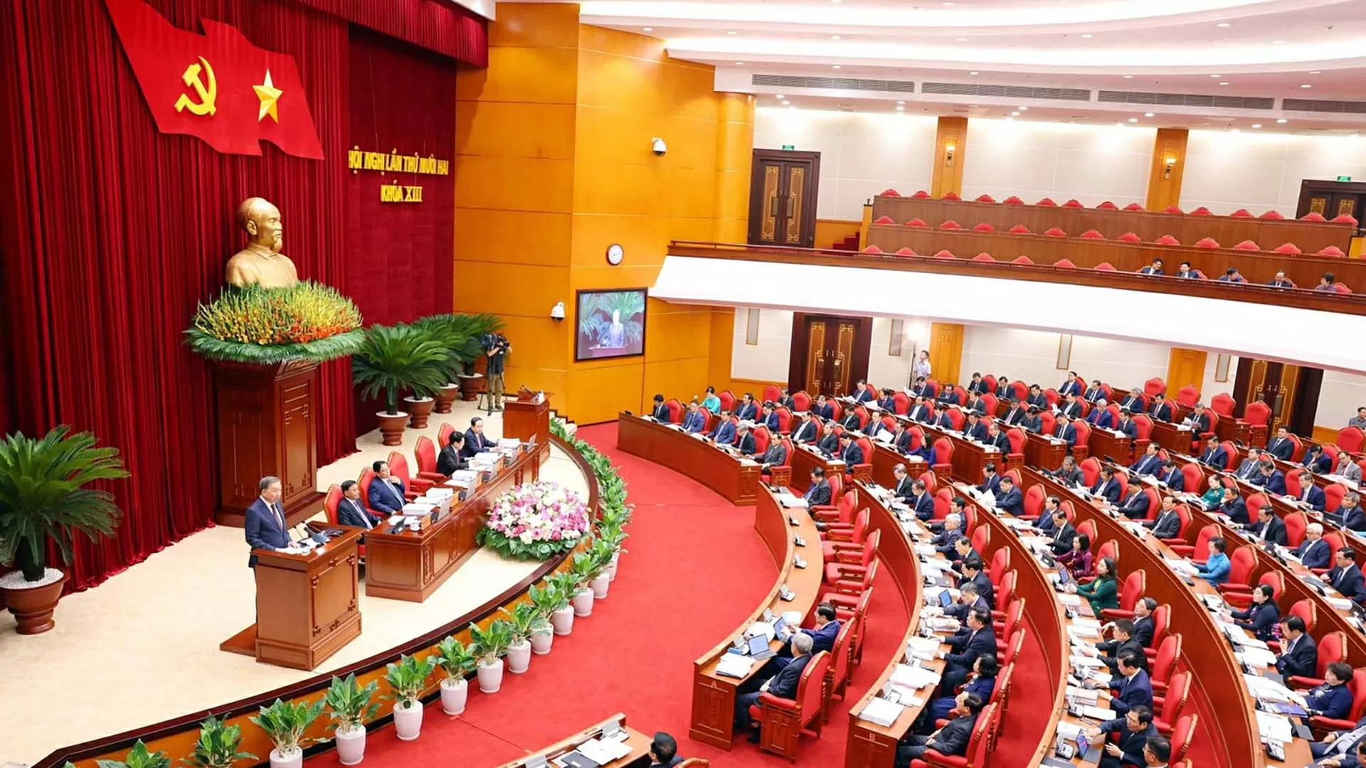 Toàn cảnh phiên khai mạc Hội nghị Trung ương lần thứ 12, Ban Chấp hành Trung ương Đảng khóa XIII. (Nguồn: TTXVN)