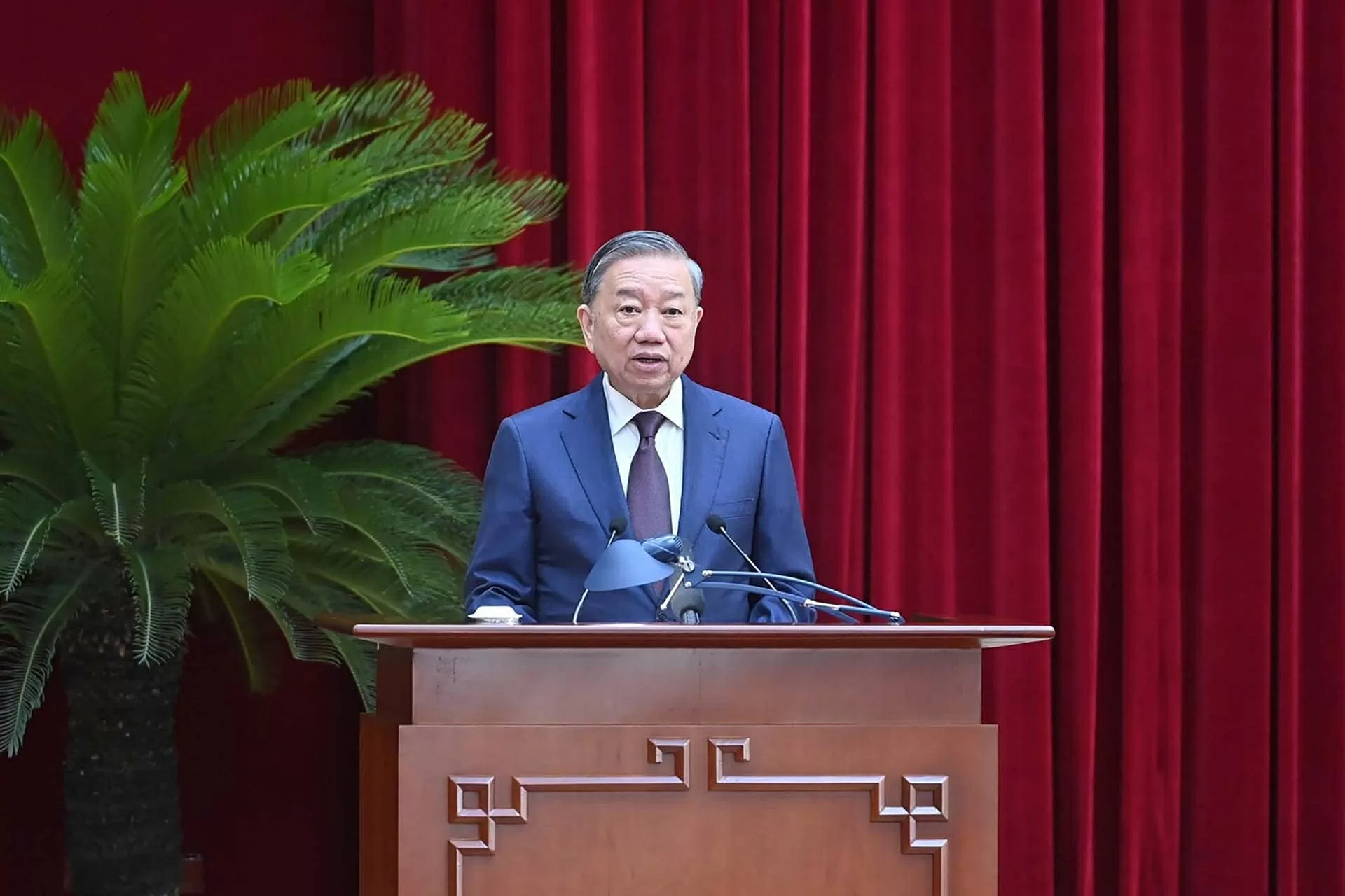 Phát biểu của Tổng Bí thư Tô Lâm tại phiên khai mạc Hội nghị Trung ương 12, khóa XIII Phát biểu của Tổng Bí thư Tô Lâm tại phiên khai mạc Hội nghị Trung ương 12, khóa XIII