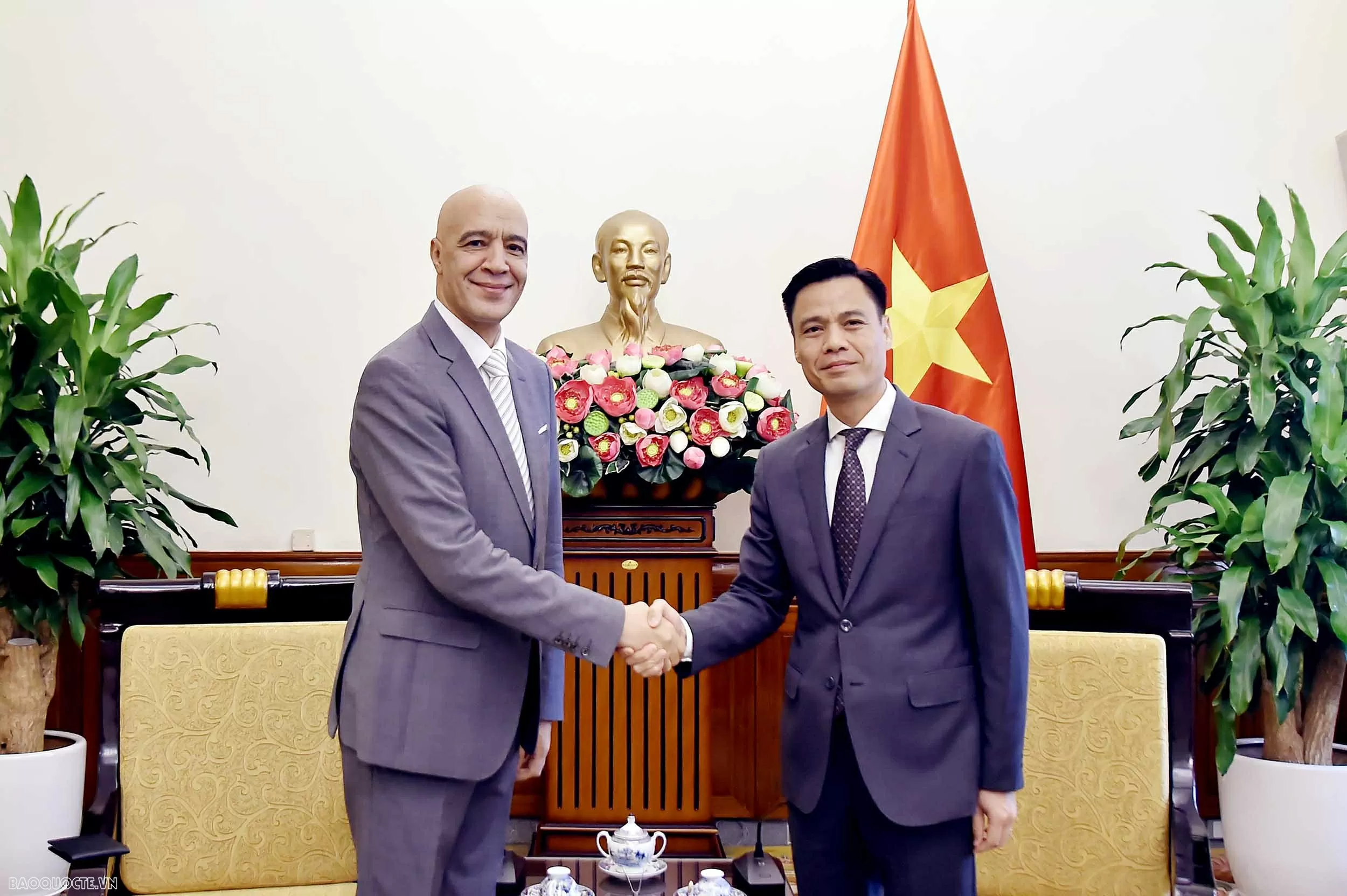 Đại sứ Morocco: Chuyến thăm của Chủ tịch Quốc hội Việt Nam Trần Thanh Mẫn là cơ hội để hai nước chia sẻ những nền tảng và định hướng chung Đại sứ Morocco: Chuyến thăm của Chủ tịch Quốc hội Việt Nam Trần Thanh Mẫn là cơ hội để hai nước chia sẻ những nền tảng và định hướng chung