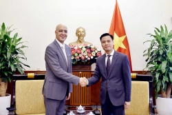 Thứ trưởng Đặng Hoàng Giang làm việc với Đại sứ các nước Cộng đồng Pháp ngữ