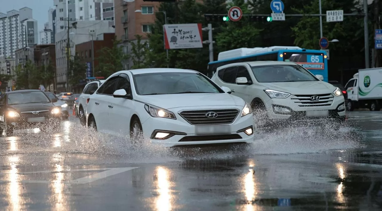 Mưa lớn gây thiệt hại nghiêm trọng tại Hàn Quốc