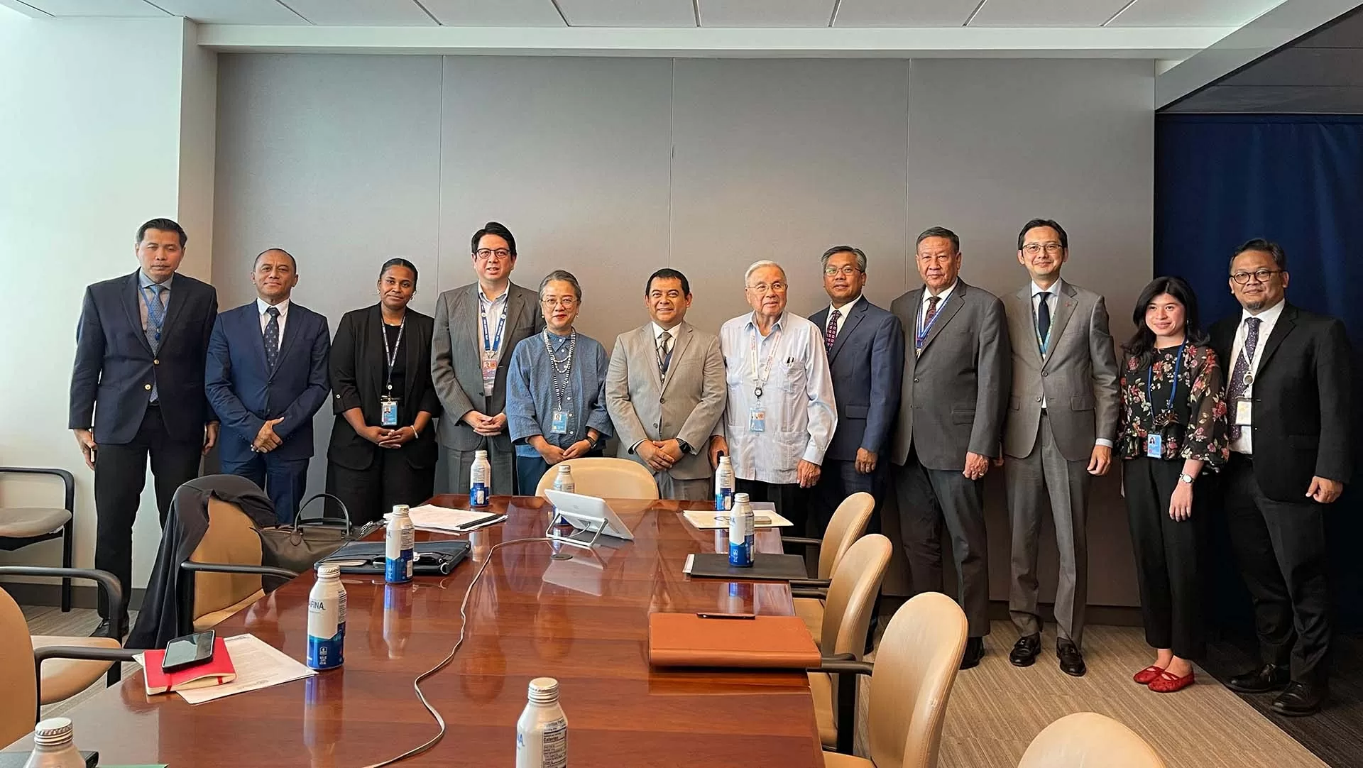 Lưu hành bản dịch tiếng Việt của ‘Văn kiện vì Tương lai’ và góp phần thúc đẩy đa ngôn ngữ tại Liên hợp quốc Lưu hành bản dịch tiếng Việt của ‘Văn kiện vì Tương lai’ và góp phần thúc đẩy đa ngôn ngữ tại Liên hợp quốc