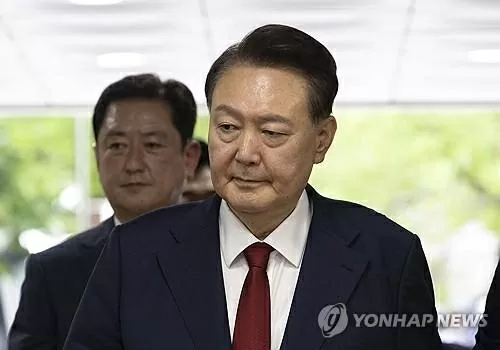 Hàn Quốc: Tòa quyết định tiếp tục giam giữ cựu Tổng thống Yoon Suk Yeol, cựu Ngoại trưởng bị triệu tập để thẩm vấn Hàn Quốc: Tòa quyết định tiếp tục giam giữ cựu Tổng thống Yoon Suk Yeol, cựu Ngoại trưởng bị triệu tập để thẩm vấn