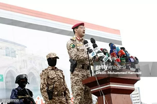 Houthi tuyên bố phóng tên lửa siêu vượt âm vào Israel Houthi tuyên bố phóng tên lửa siêu vượt âm vào Israel