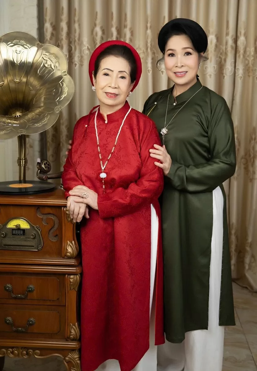 Sao Việt:AB