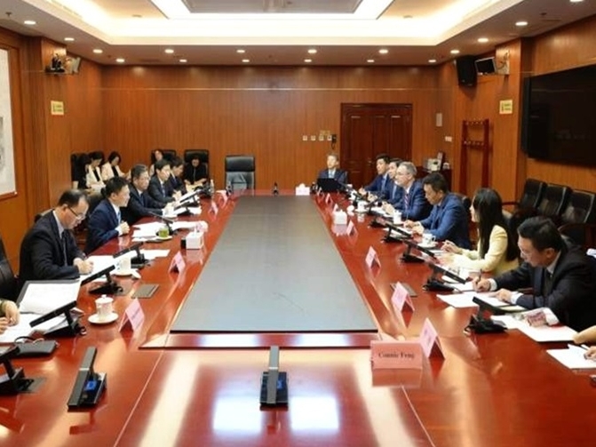 Vì sao doanh nghiệp Mỹ không muốn rời bỏ thị trường tỷ dân, bất chấp căng thẳng thuế quan?