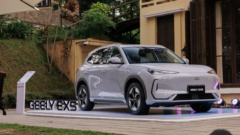 Cận cảnh xe điện Geely EX5 ra mắt tại Việt Nam, giá từ 839 triệu đồng