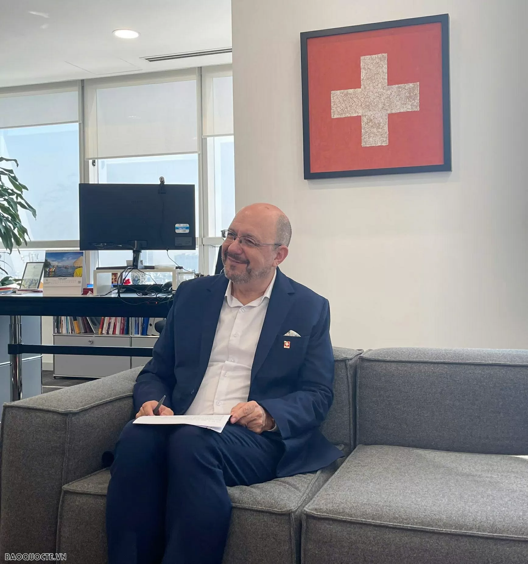 Đại sứ Thuỵ Sỹ tại Việt Nam: Bầu cử Quốc hội khoá XIV là dịp để đảm bảo mọi chủ trương, chính sách được thực thi với tinh thần vì nhân dân