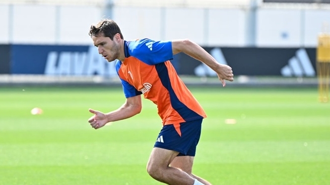 Liverpool chốt danh sách du đấu châu Á: Một cầu thủ bị loại