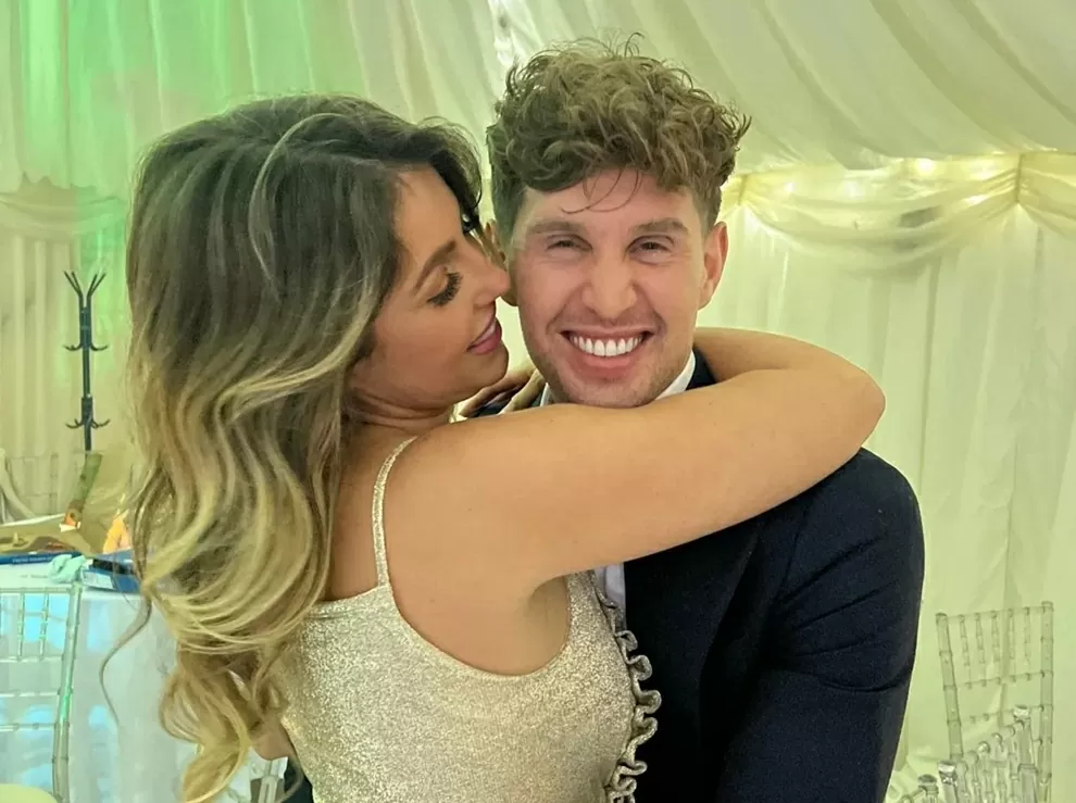 Sao Man City John Stones bí mật tổ chức lễ cưới kéo dài 4 ngày Sao Man City John Stones bí mật tổ chức lễ cưới kéo dài 4 ngày