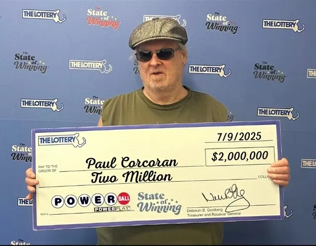 Người đàn ông hai lần trúng số trị giá hàng triệu USD từ cùng một đợt quay số Powerball Người đàn ông hai lần trúng số trị giá hàng triệu USD từ cùng một đợt quay số Powerball