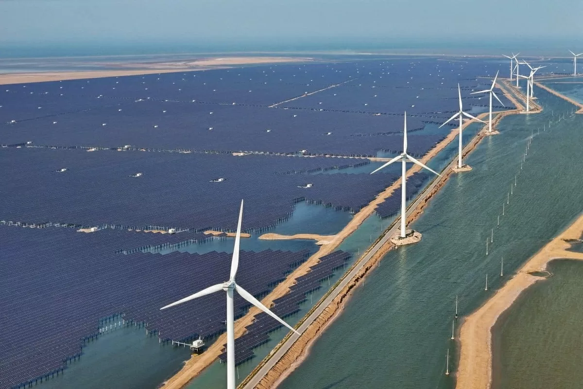 Tại sao Trung Quốc đang vượt mặt nước Mỹ của Trump trong cuộc đua năng lượng xanh Tại sao Trung Quốc đang vượt mặt nước Mỹ của Trump trong cuộc đua năng lượng xanh