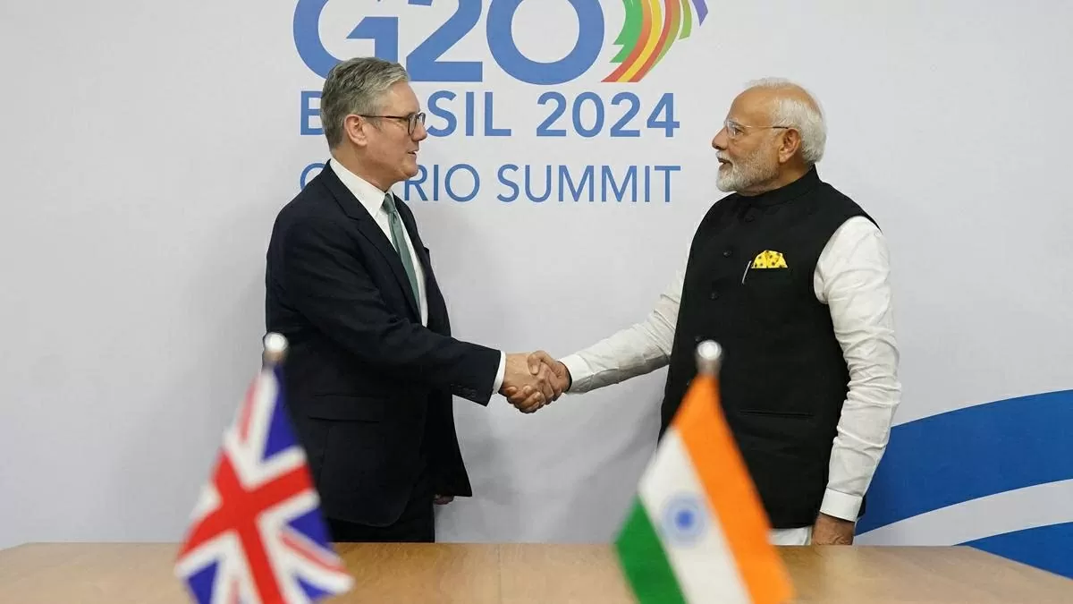 Thủ tướng Anh Keir Starmer gặp song phương với Thủ tướng Ấn Độ Narendra Modi bên lề Hội nghị thượng đỉnh G20 tại Rio de Janeiro, Brazil ngày 19/11/2024. (Nguồn: The Hindu) Thủ tướng Anh Keir Starmer gặp song phương với Thủ tướng Ấn Độ Narendra Modi bên lề Hội nghị thượng đỉnh G20 tại Rio de Janeiro, Brazil ngày 19/11/2024. (Nguồn: The Hindu)