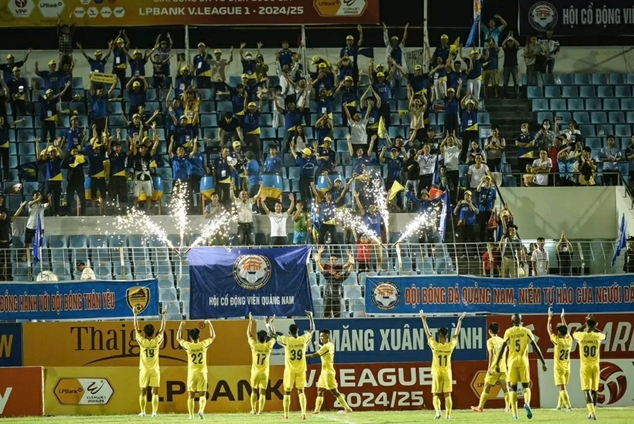 CLB Quảng Nam bất ngờ rút khỏi V-League CLB Quảng Nam bất ngờ rút khỏi V-League