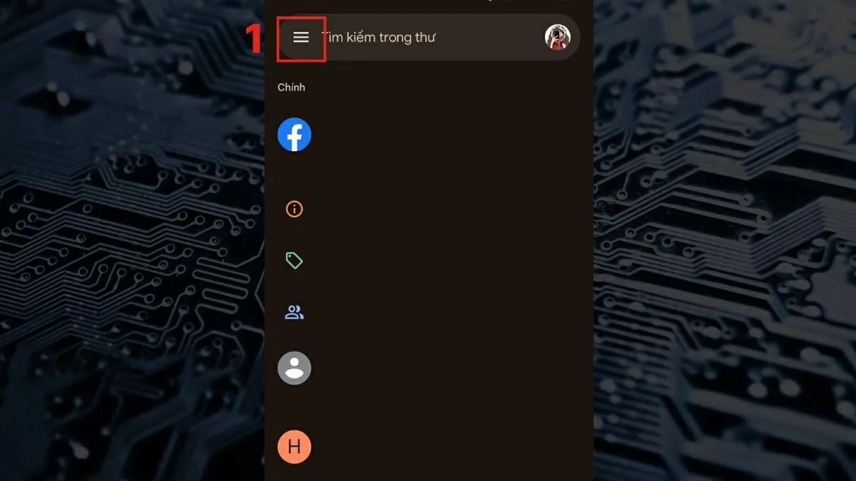 Mở ứng dụng Gmail trên điện thoại.