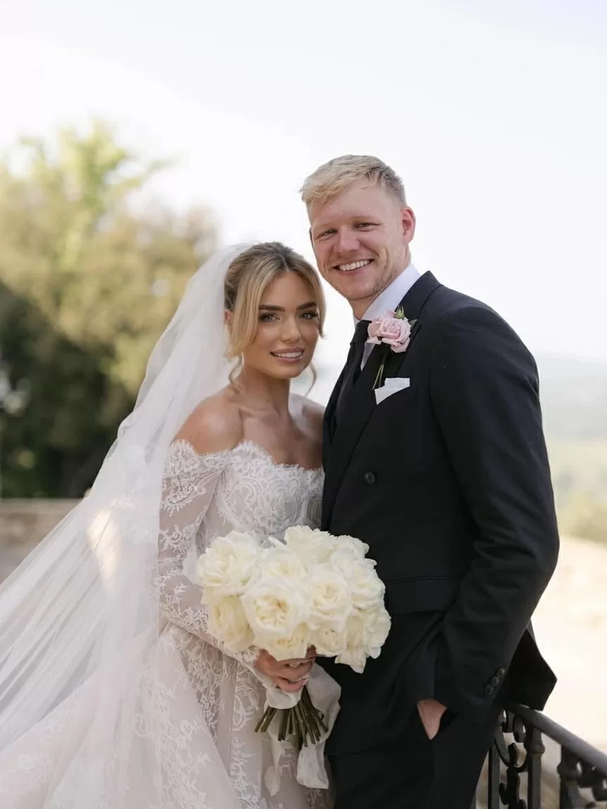 Loạt ngôi sao bóng đá 'tranh thủ' làm đám cưới dịp nghỉ Hè