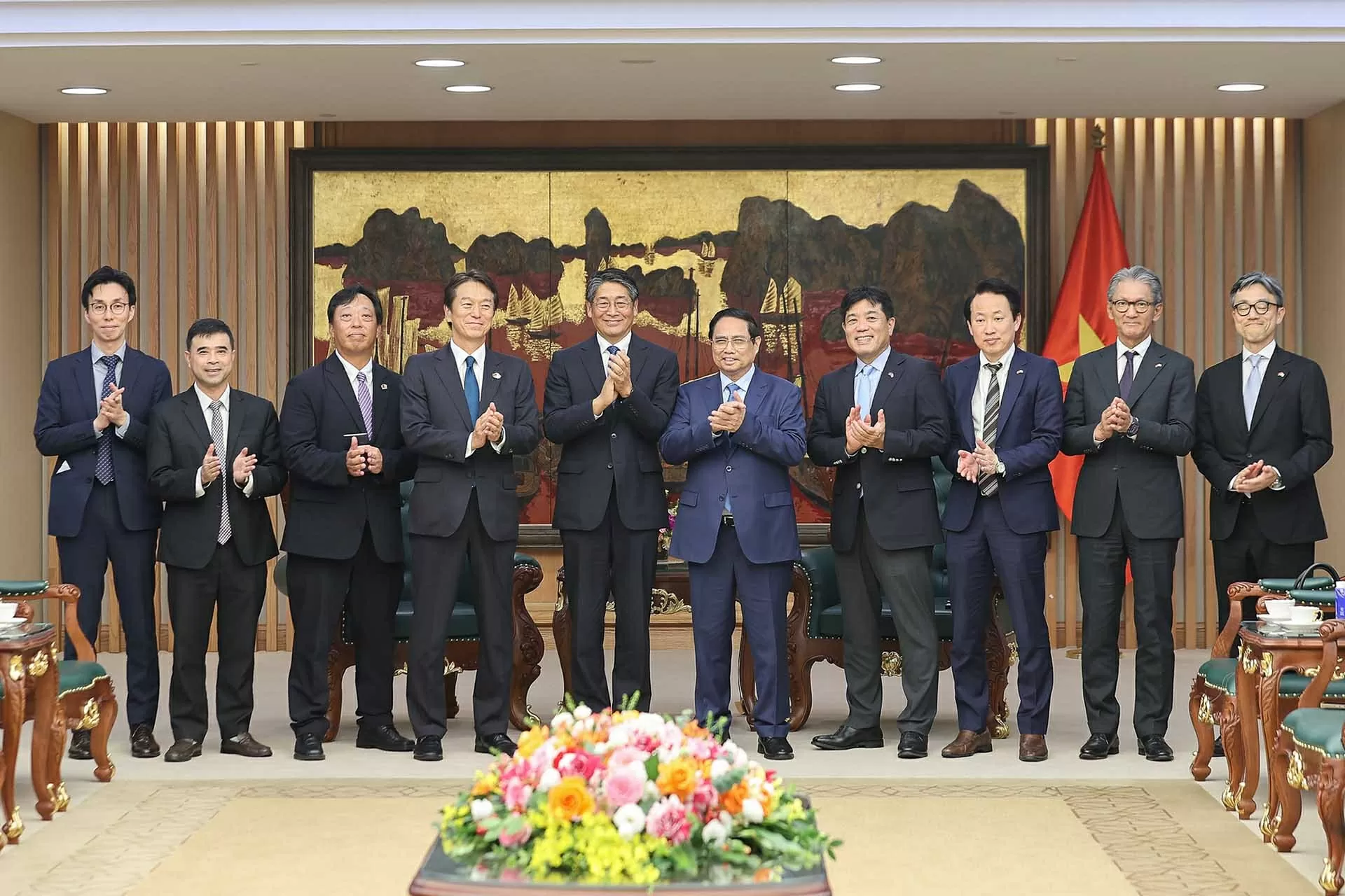 Thủ tướng đề nghị Tập đoàn Sumitomo tiếp tục mở rộng các hoạt động đầu tư tại Việt Nam với tiến độ triển khai nhanh và hiệu quả hơn Thủ tướng đề nghị Tập đoàn Sumitomo tiếp tục mở rộng các hoạt động đầu tư tại Việt Nam với tiến độ triển khai nhanh và hiệu quả hơn