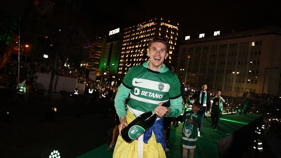 Không thể ngăn cản Viktor Gyokeres tới Arsenal