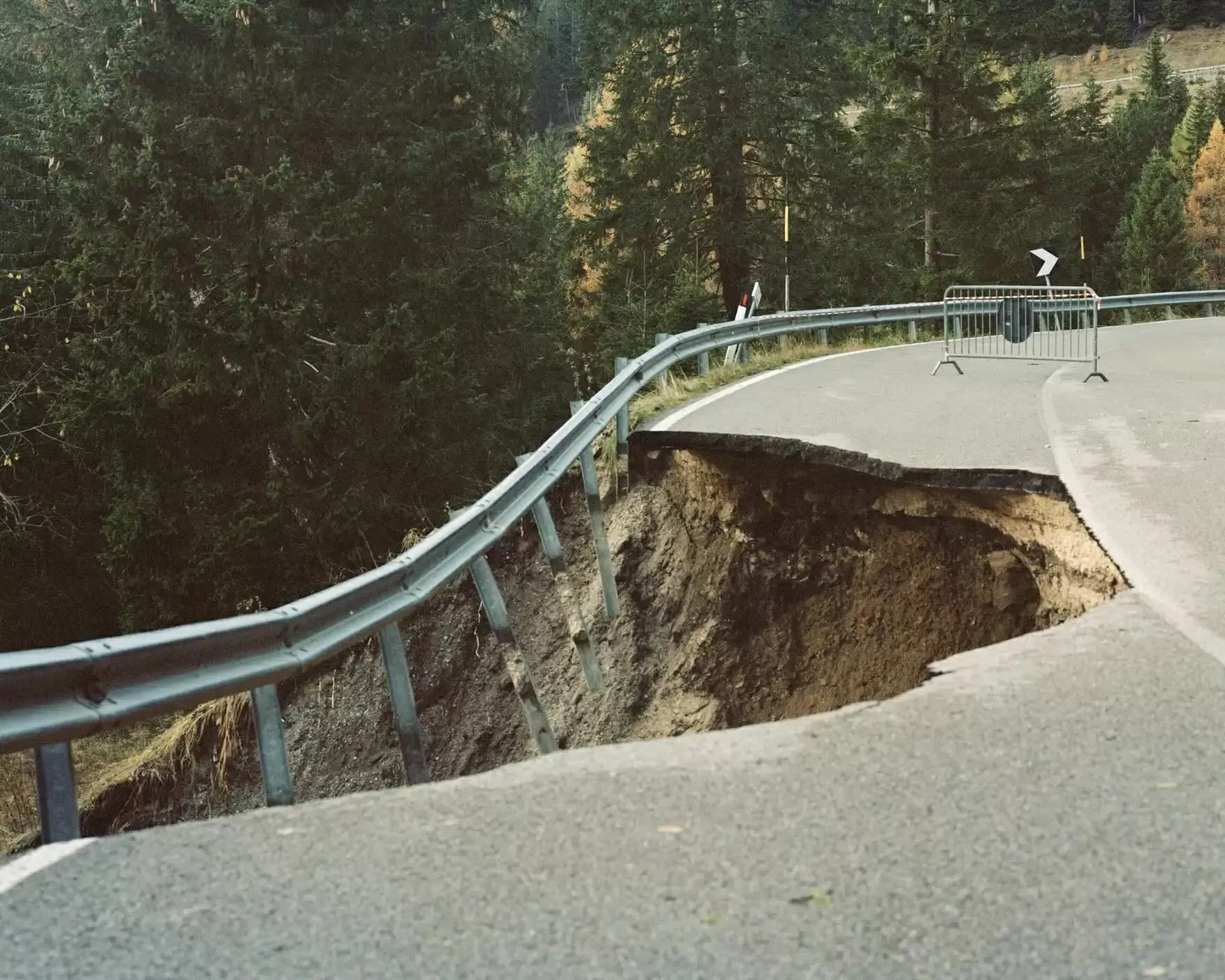 Giải thưởng nhiếp ảnh Prix Pictet 2025: Những ‘cơn bão’ của thời đại Giải thưởng nhiếp ảnh Prix Pictet 2025: Những ‘cơn bão’ của thời đại