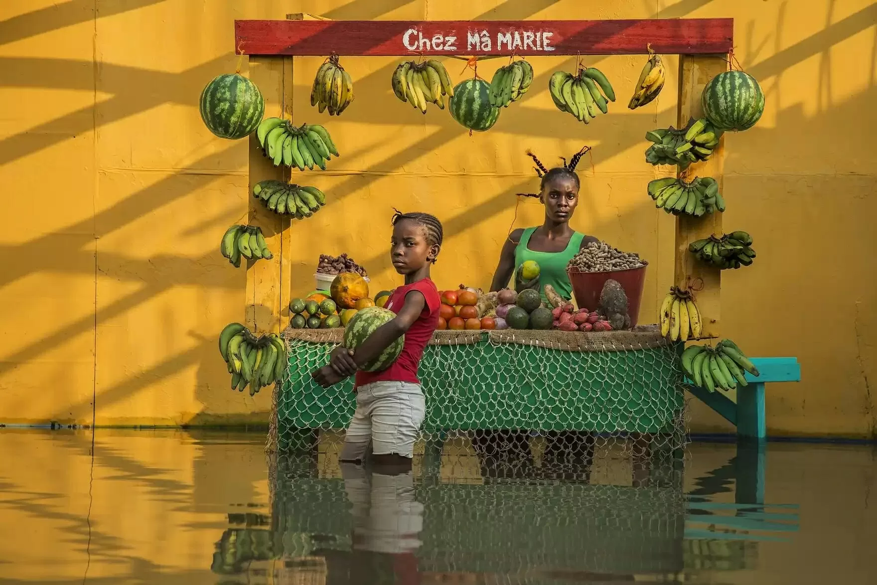 Giải thưởng nhiếp ảnh Prix Pictet 2025: Những ‘cơn bão’ của thời đại