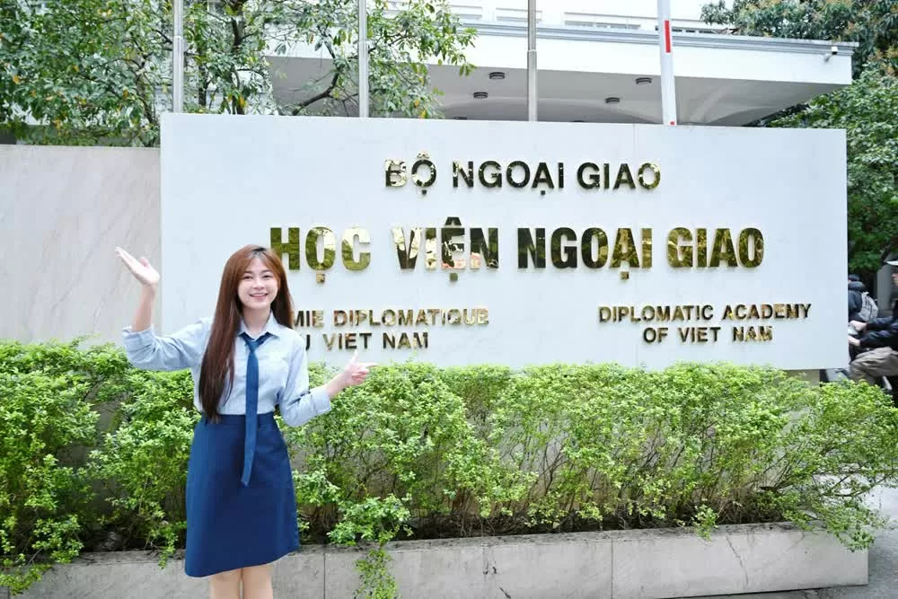 Học viện Ngoại giao lấy điểm sàn cao nhất là 25