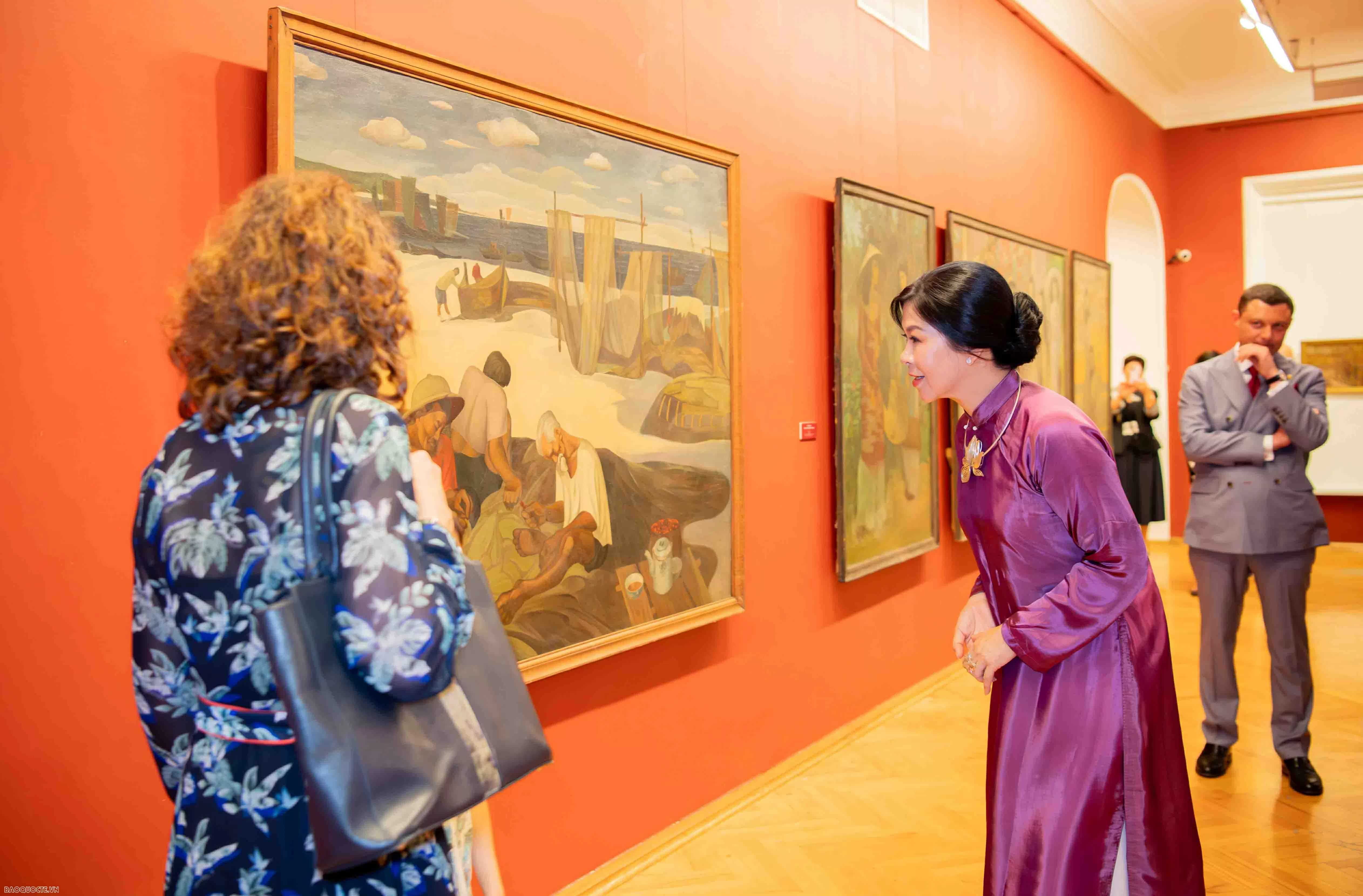 Tình nghĩa thầy và trò Việt - Nga qua triển lãm ở Moscow Tình nghĩa thầy và trò Việt - Nga qua triển lãm ở Moscow