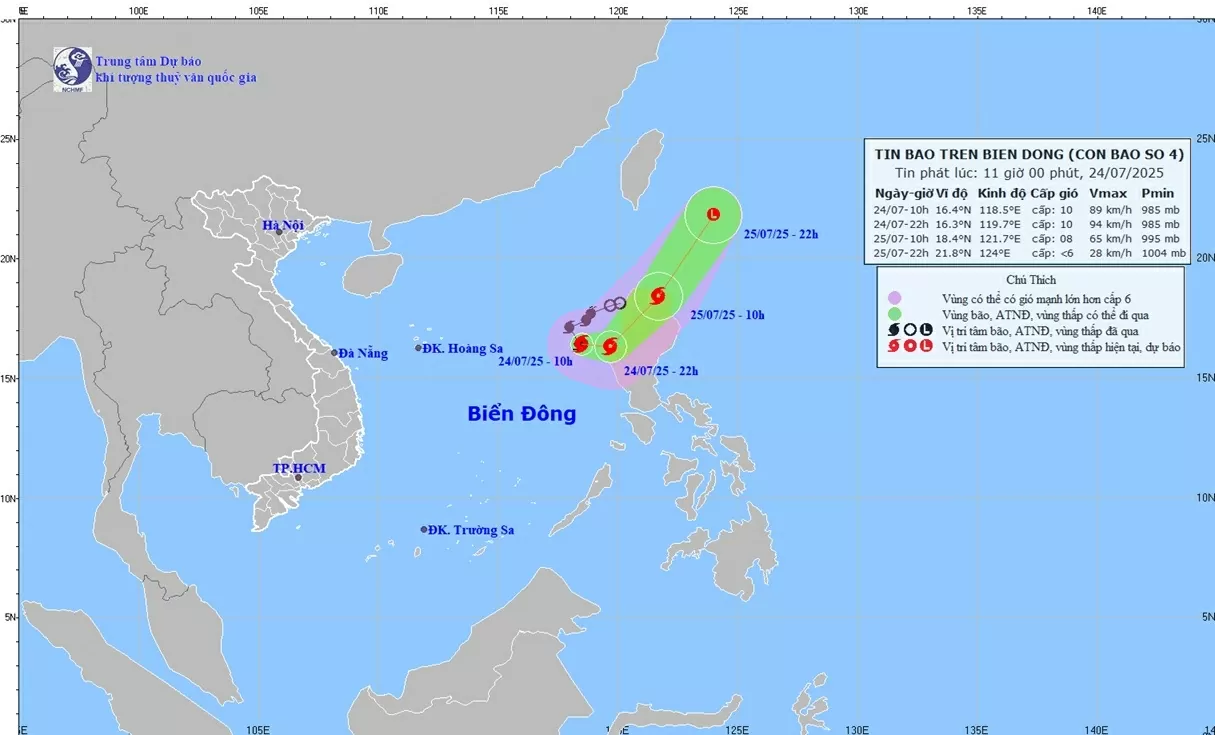 Bão số 4 vẫn trên vùng biển phía Đông khu vực Bắc Biển Đông, di chuyển theo hướng Đông Nam