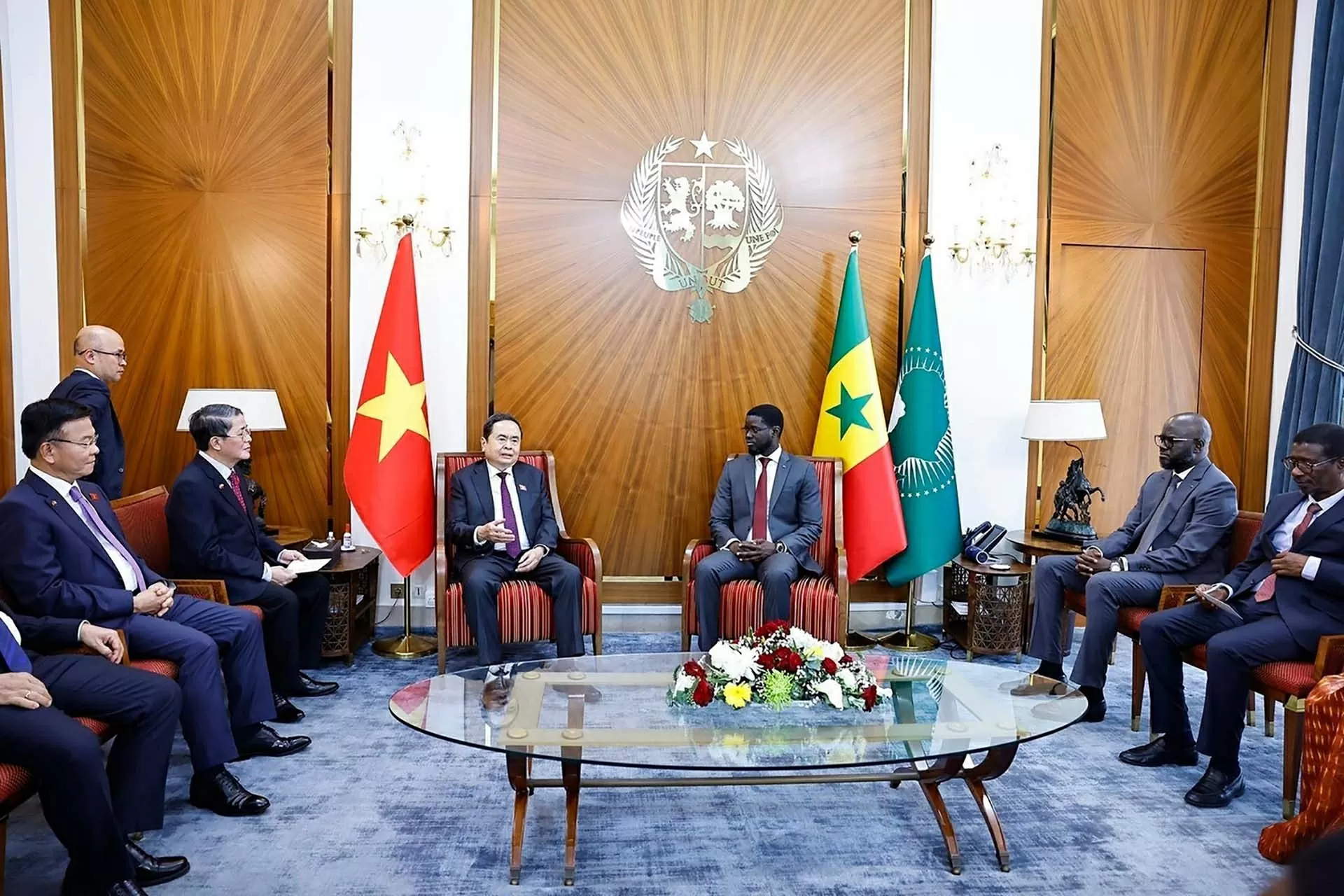 Chủ tịch Quốc hội Trần Thanh Mẫn hội kiến Tổng thống Senegal Bassirou Diomaye Faye