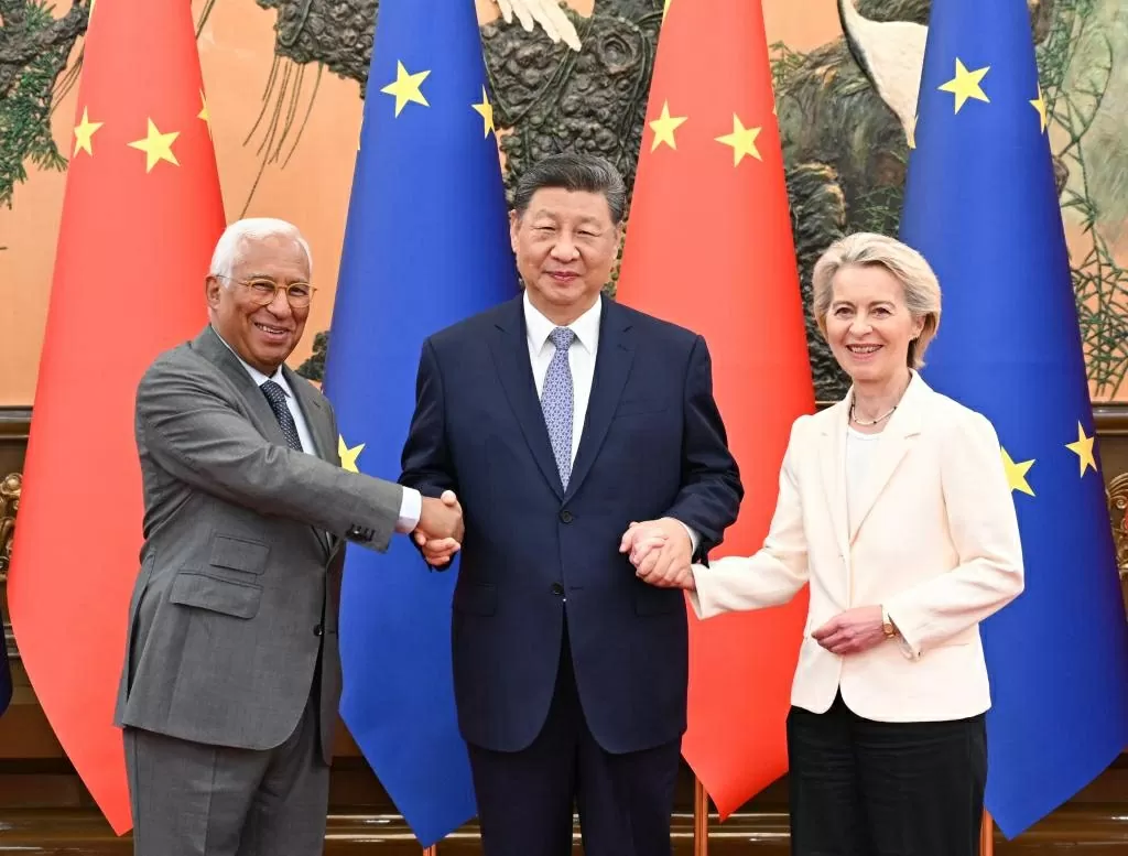 Hội nghị thượng đỉnh Trung Quốc-EU khai mạc giữa nhiều bất đồng, Chủ tịch EC kêu gọi nỗ lực tái cân bằng quan hệ. (Nguồn: THX)
