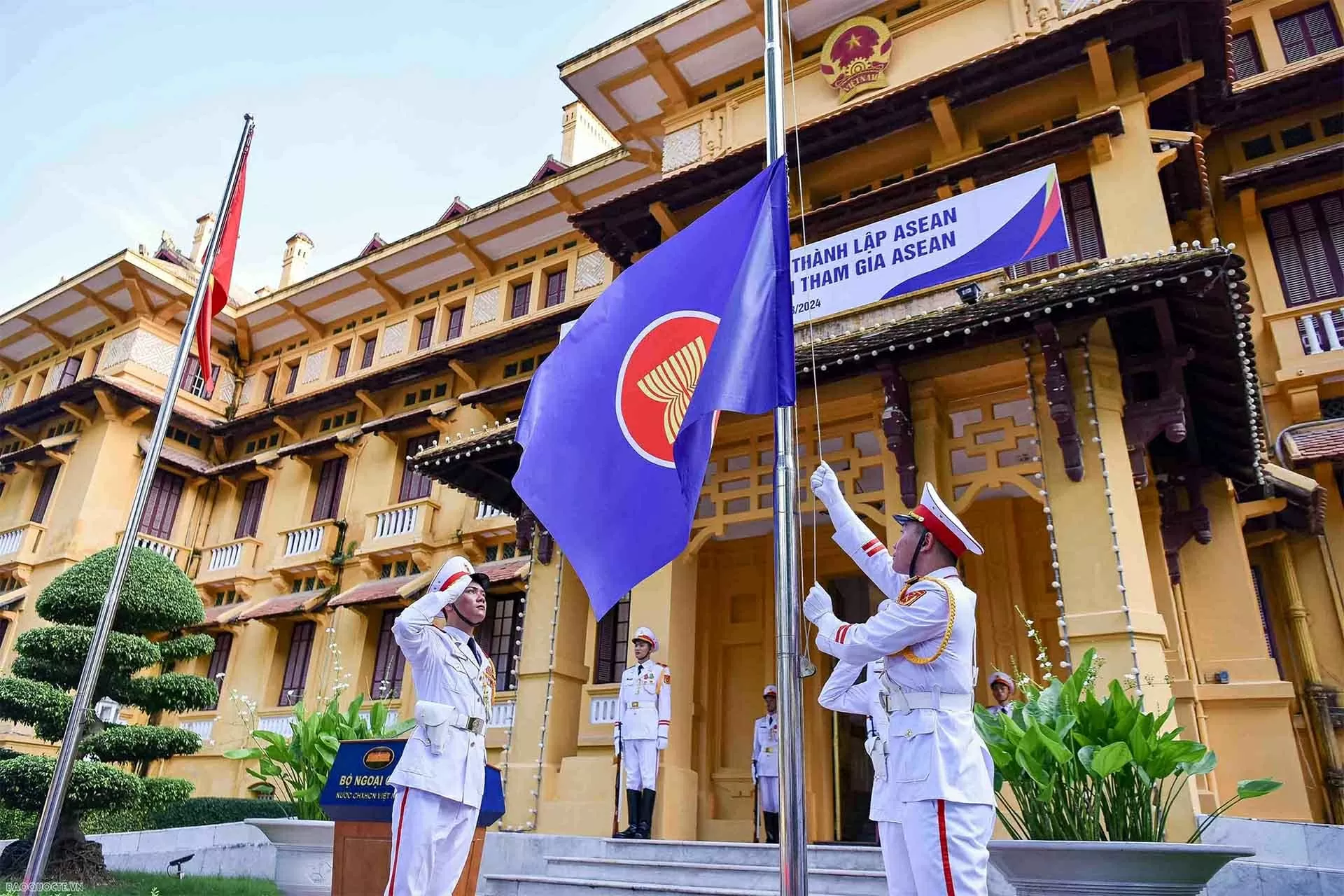 Năm 2025 đánh dấu tròn 30 năm Việt Nam gia nhập ASEAN (28/7/1995-28/7/2025). (Ảnh: Nguyễn Hồng)