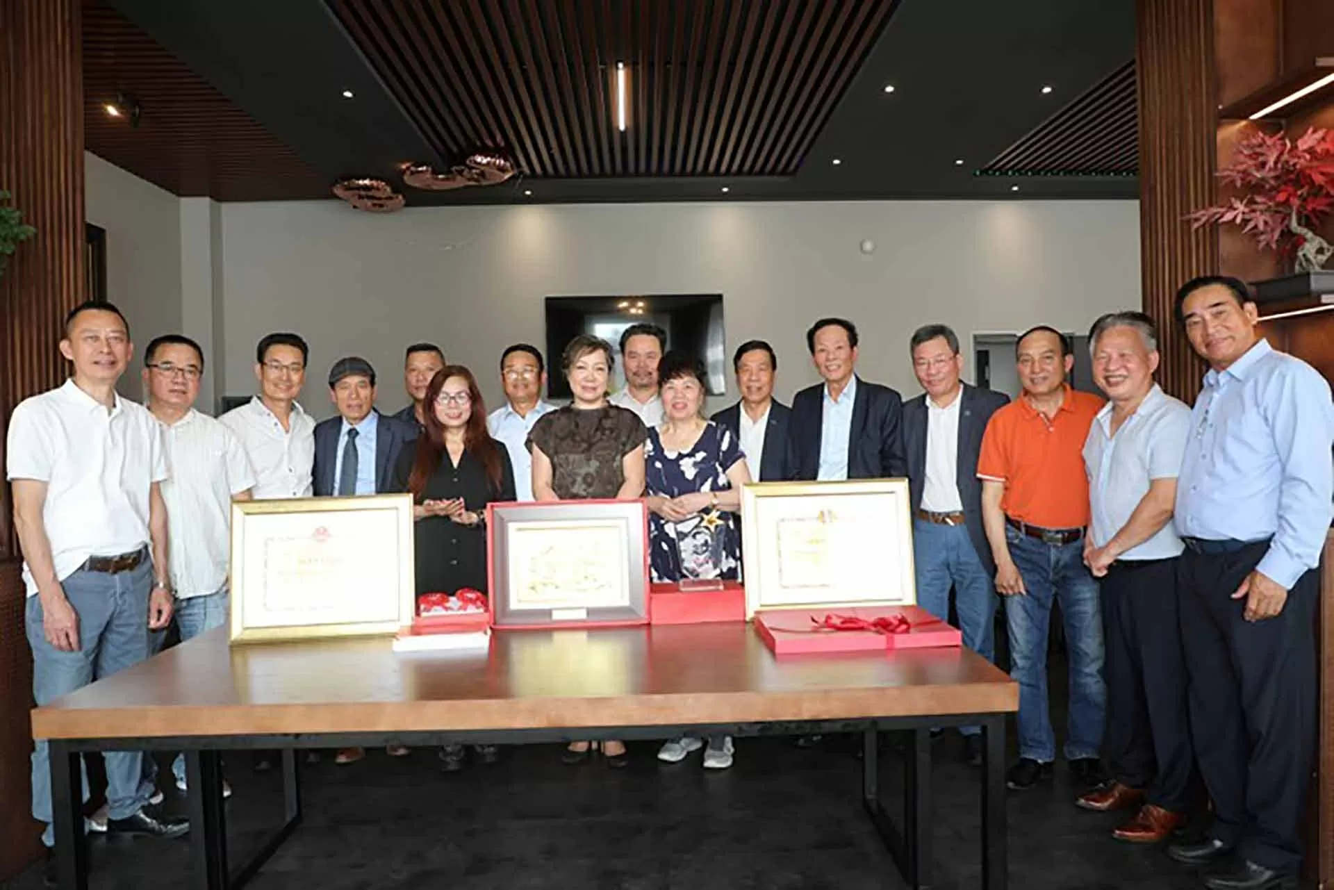 Nơi ký ức hóa thành nghĩa cử