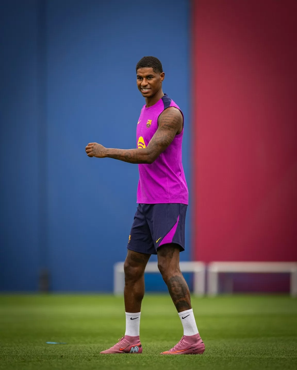 Rashford gây ấn tượng ngay buổi tập đầu tiên ở Barcelona Rashford gây ấn tượng ngay buổi tập đầu tiên ở Barcelona